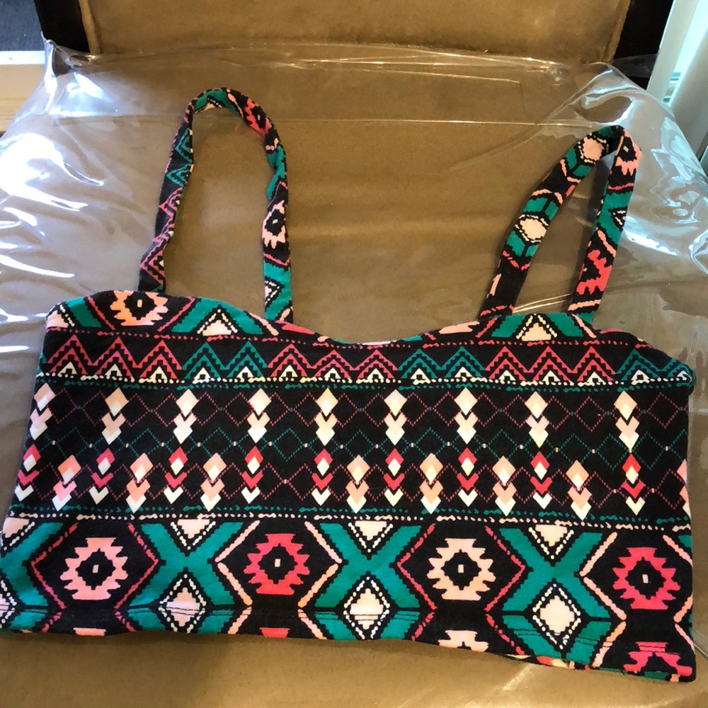 Gorgeous Charlotte Russe Crop Top